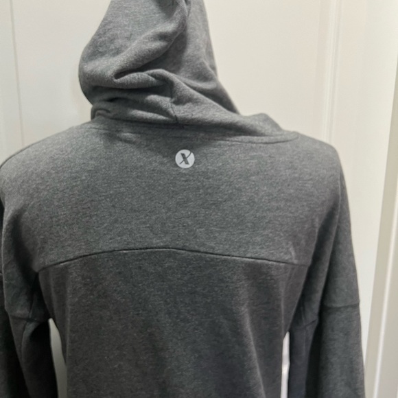 Xersion Drawstring Gray Hoodie Size Small - Picture 4 of 11
